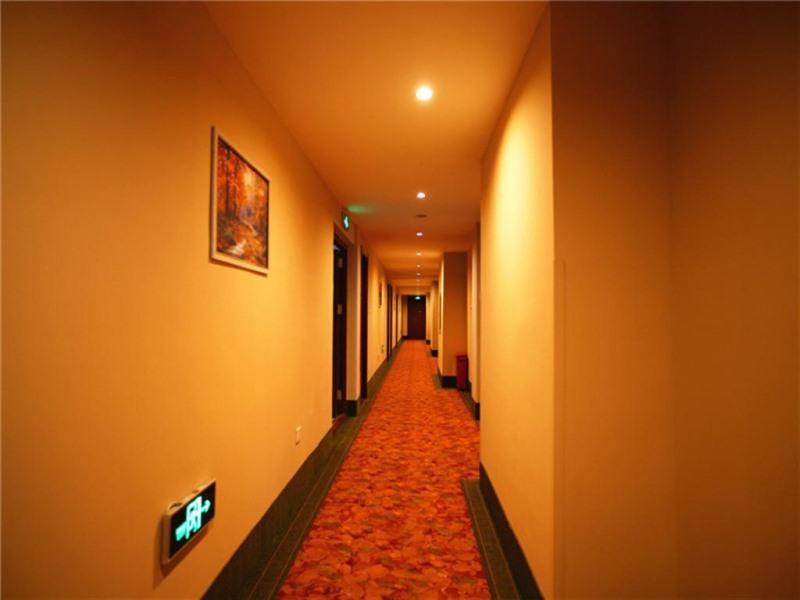 Baitaling Greentree Inn Hebei Qinhuangdao Olympic Center Express Hotel מראה חיצוני תמונה